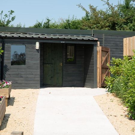 Swallowfield Glamping-Station Master Yeovil Exterior foto