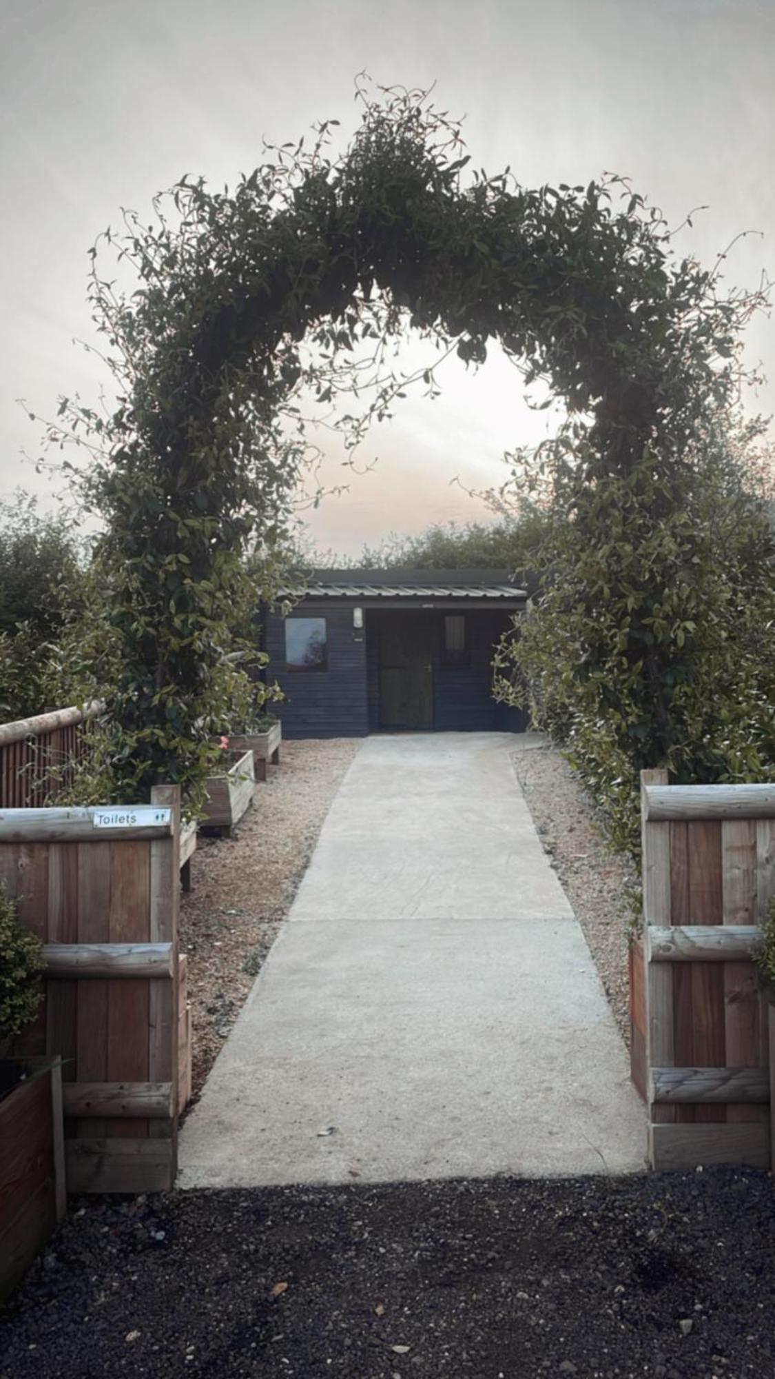 Swallowfield Glamping-Station Master Yeovil Exterior foto