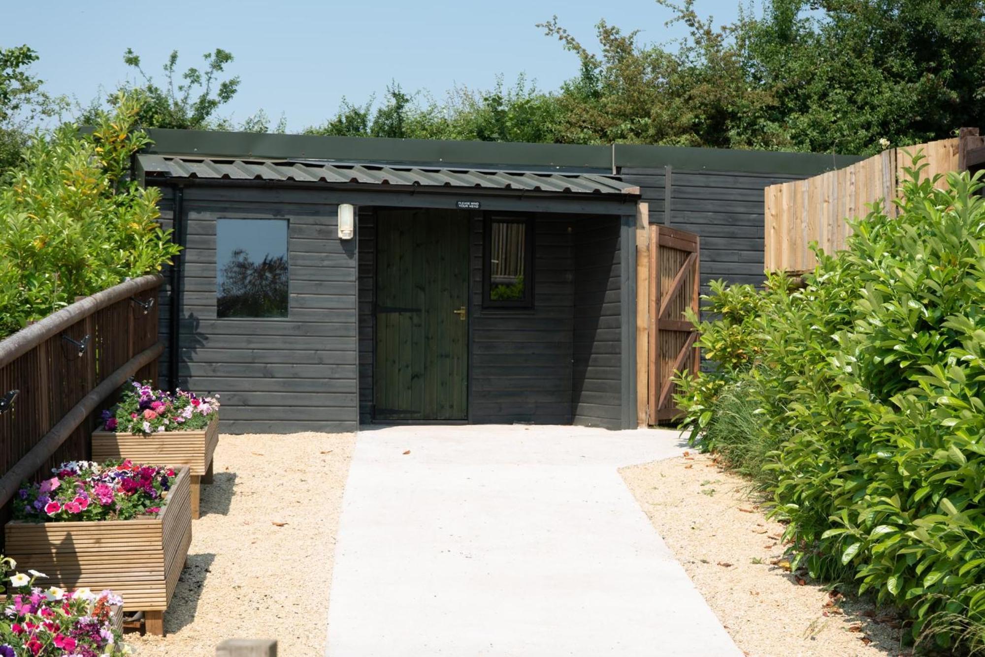 Swallowfield Glamping-Station Master Yeovil Exterior foto